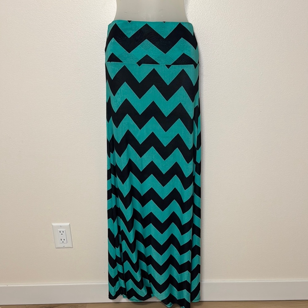 Chevron Maxi Skirt in Teal and Black High Waist Small